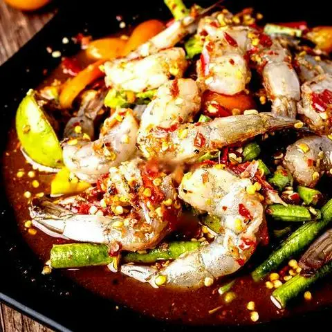 Hình ảnh Gỏi đu đủ tôm sống Chiangmai