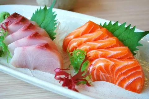 Hình ảnh Set Tôm Đỏ, Cá Hồi, Thanh Cua