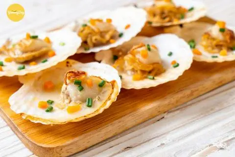 Hình ảnh Sò điệp nướng bơ tỏi