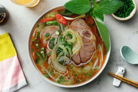 Hình ảnh Bún bò giò heo