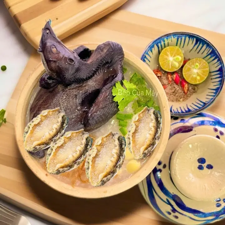 Hình ảnh Đặc Biệt - Cháo Gà 4 Bào Ngư (tặng nước)