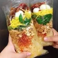 Hình ảnh Bánh tráng trộn sợi (tự trộn)