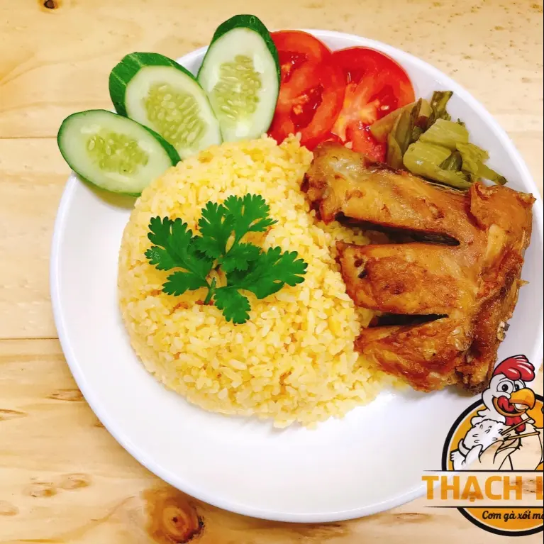 Hình ảnh Cơm má đùi sốt chua ngọt ( kèm canh )