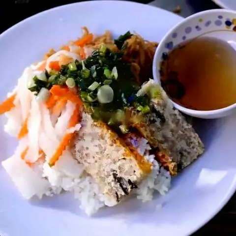Hình ảnh Cơm tấm bì chả chay