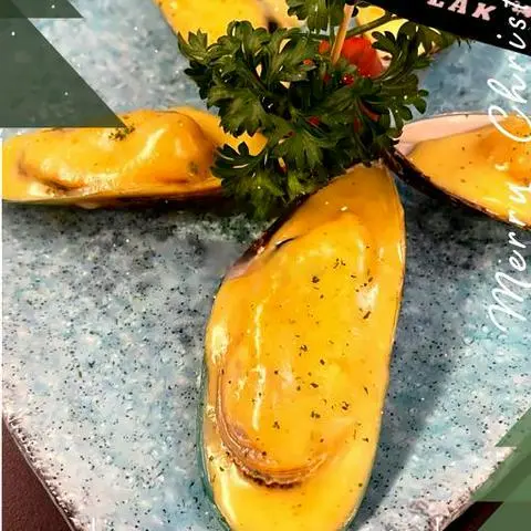Hình ảnh Vẹm organic New Zealand sốt hollandaise