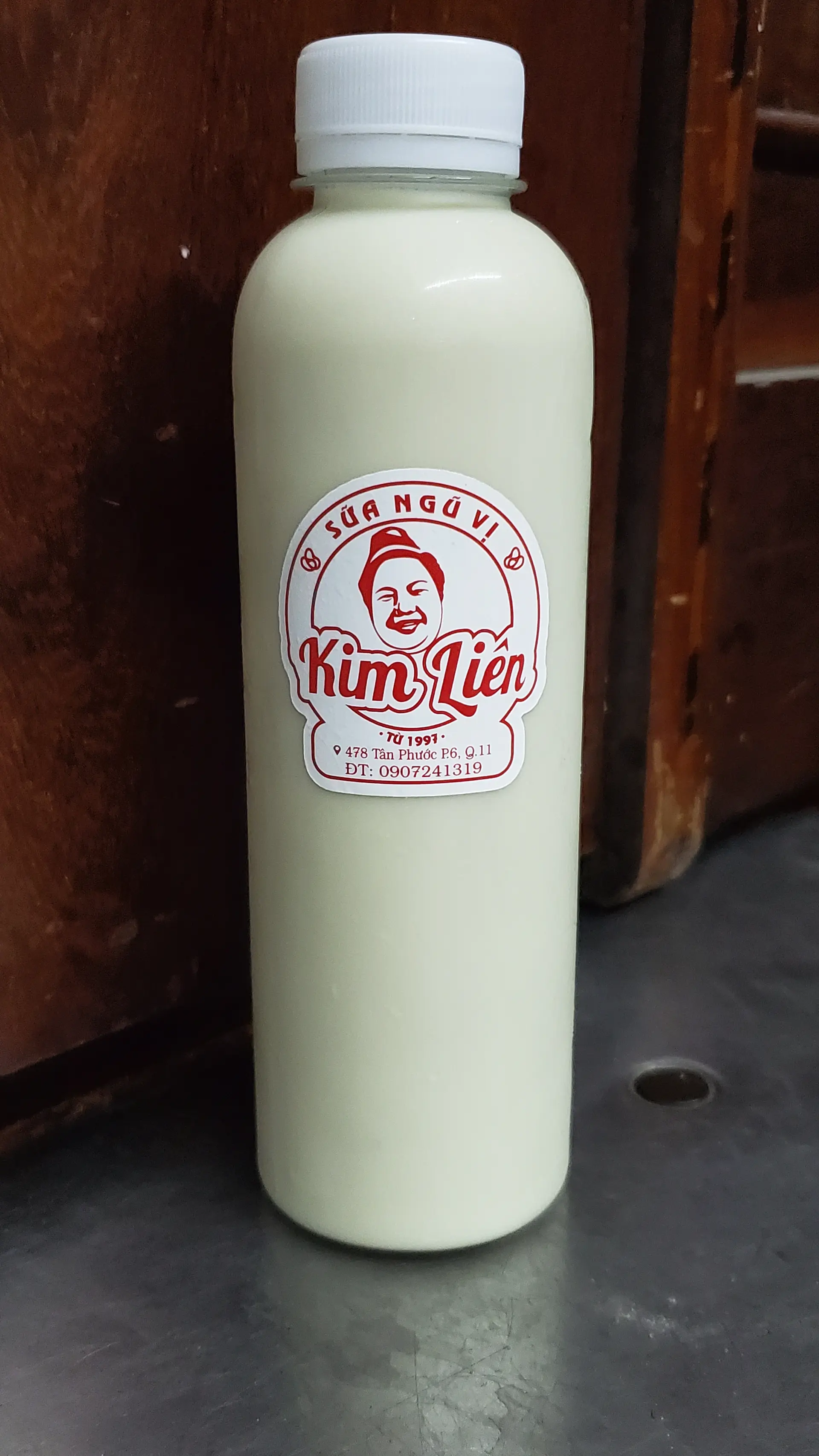 Hình ảnh Sữa hạt sen có đường chai