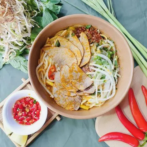 Hình ảnh Bún bò nạm