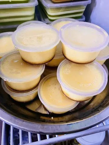 Hình ảnh Combo 5 bánh flan ( Không đá sữa cà phê )