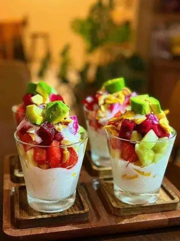 Hình ảnh Sữa chua trái cây 4 mùa