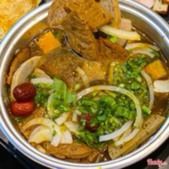 Hình ảnh Lẩu bò sa tế chay 2 người