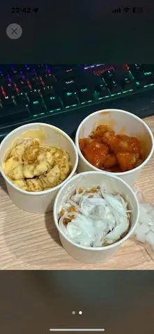 Hình ảnh Gà viên phủ sốt kem hành