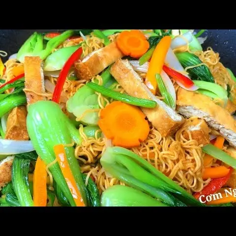 Hình ảnh MỲ (BÚN) XÀO CHAY