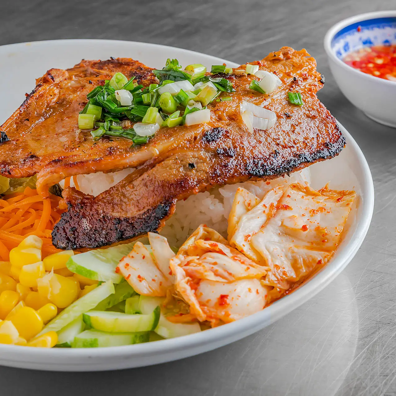 Hình ảnh Cơm sườn nướng Hàn Quốc