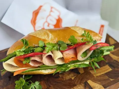 Hình ảnh Bánh mì chả