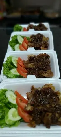 Hình ảnh VỊT QUAY BÁNH BAO CHAY