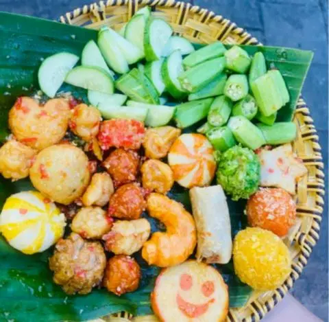 Hình ảnh Combo mẹt viên chiên(lớn)+ kèm 2 ly nước