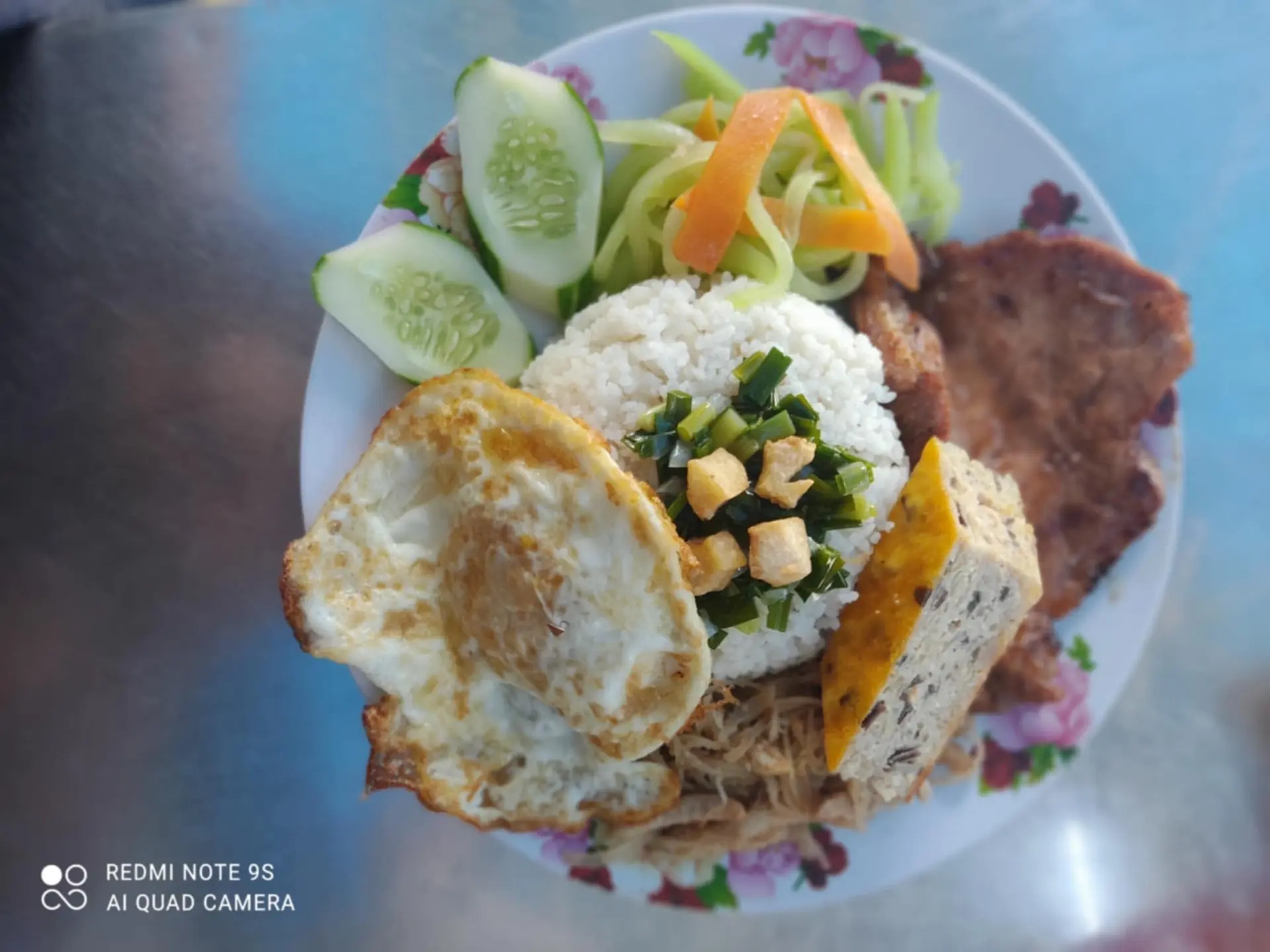 Hình ảnh Sườn,Chả,Trứng