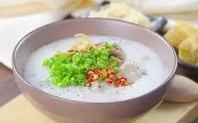 Hình ảnh Cháo Thịt Băm Trứng Bắc Thảo+nấm
