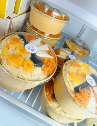 Hình ảnh Bánh Bông Lan Trứng Muối