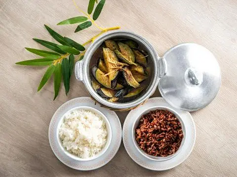 Hình ảnh Cà Tím Kho Gừng