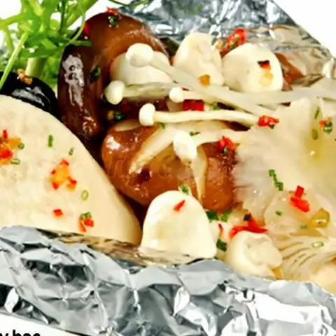Hình ảnh Nấm nướng giấy bạc