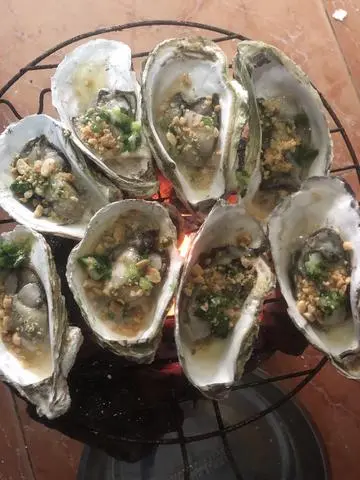 Hình ảnh Combo Hàu Nướng Mỡ Hành 