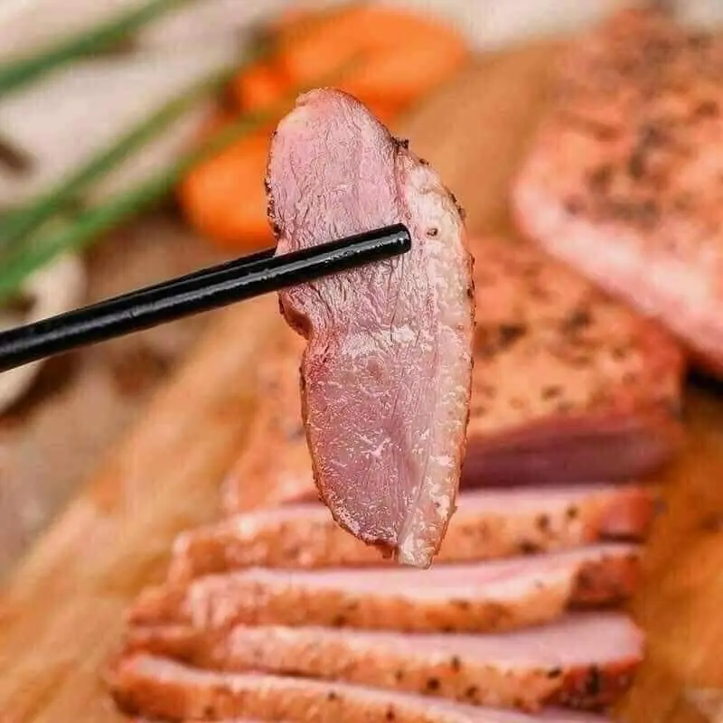 Hình ảnh Lườn ngỗng Nga hun khói