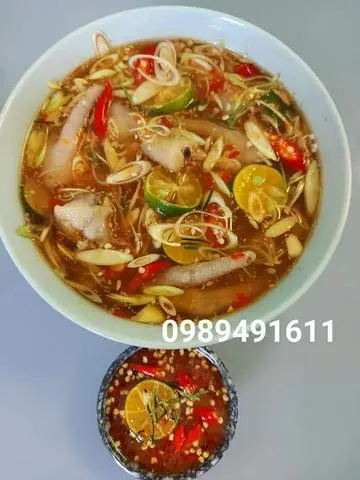 Hình ảnh Chân gà ngâm xã tắc 400gr