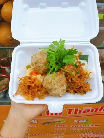 Hình ảnh Xôi Xá Bấu Rim+2 Viên Xíu Mại TO Ú Ụ