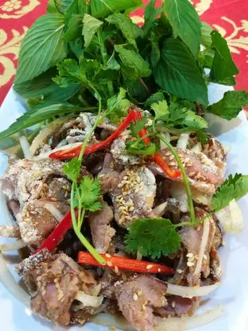 Hình ảnh Thăn dê tái thính