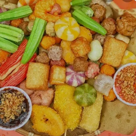 Hình ảnh Combo thập cẩm chiên giòn 1 + tặng nước (Trà vải hoặc Trà tắc)