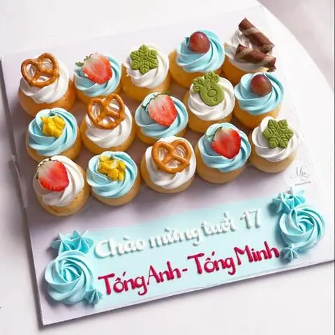 Hình ảnh SET 20 BÁNH SU SINH NHẬT (TẶNG FULL SET PHỤ KIỆN)