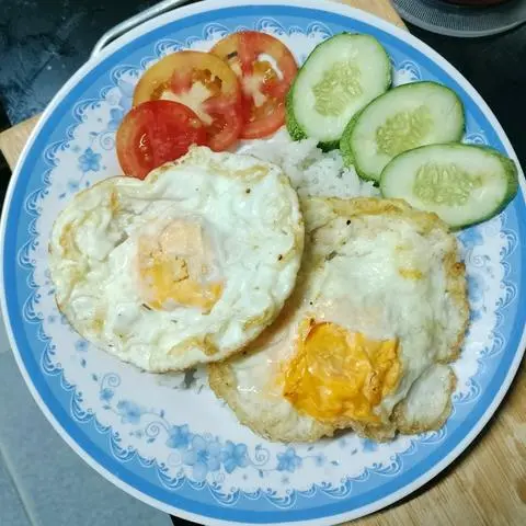 Hình ảnh Cơm ốp la 