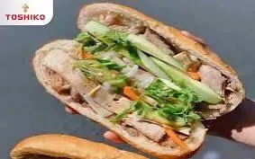 Hình ảnh Bánh mỳ pate, xúc xích
