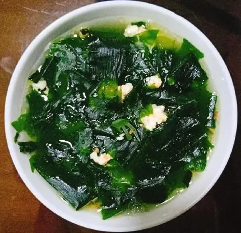 Hình ảnh Canh Rong Biển nấu Thịt Băm