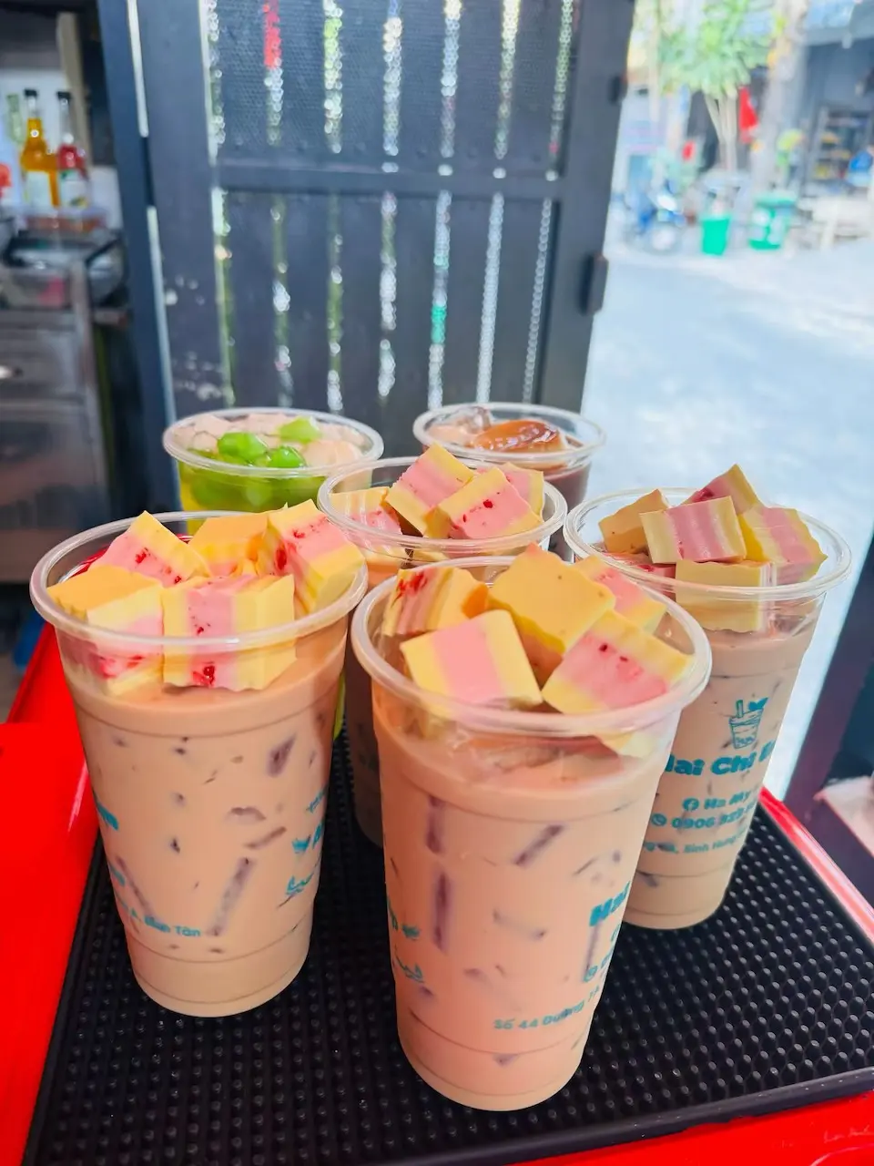 Hình ảnh Trà sữa khúc bạch 