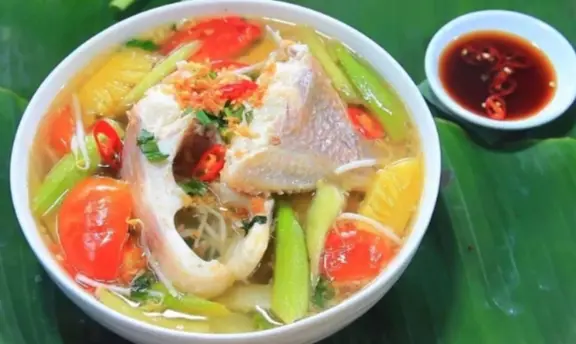 Hình ảnh Cơm Canh Chua Cá Điêu Hồng (1 con cá)