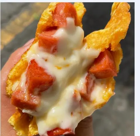 Hình ảnh Hotdog Xúc Xích Phô Mai