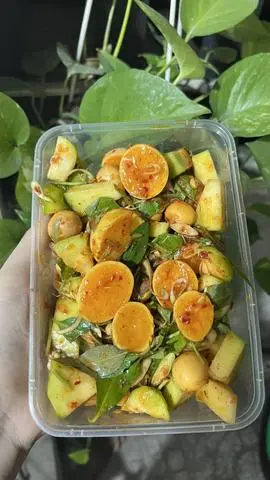 Hình ảnh Trứng non sốt thái Na Na 