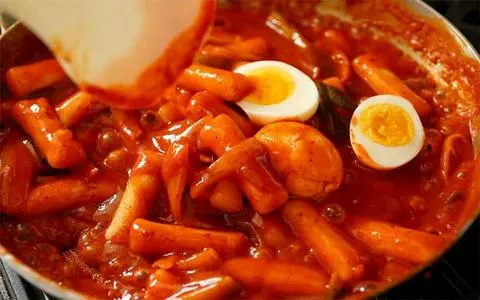 Hình ảnh Bánh Gạo Cay +Mandu 