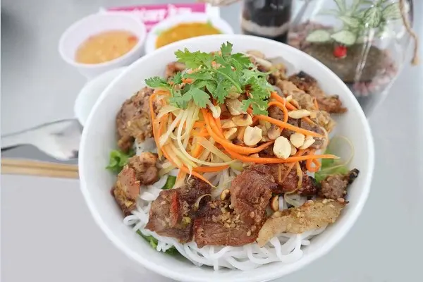 Hình ảnh bánh hỏi thập cẩm