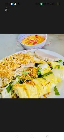 Hình ảnh Bánh cuốn trứng hải sản