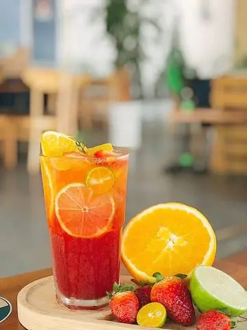 Hình ảnh Hồng Trà Dâu