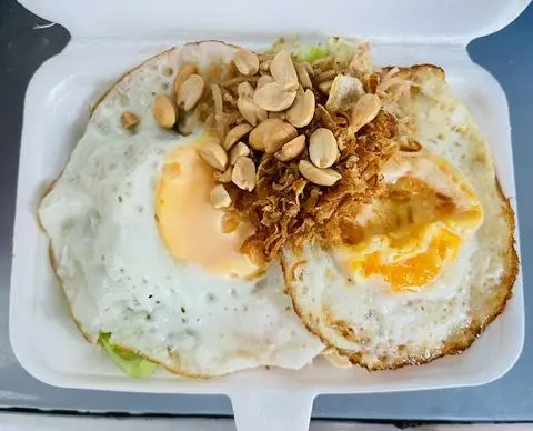 Hình ảnh phở 2 trứng