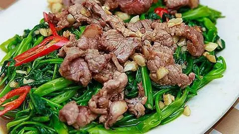 Hình ảnh Cơm bò xào rau