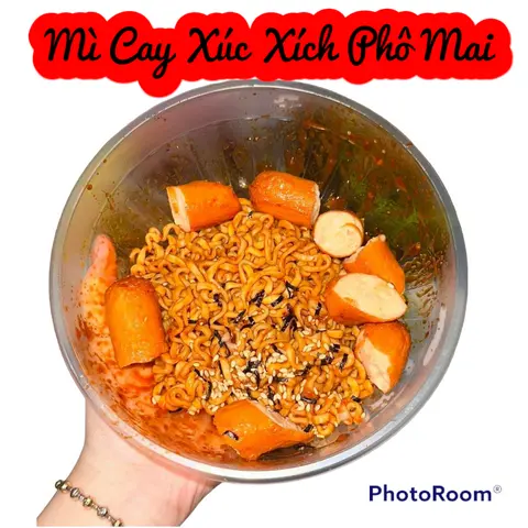 Hình ảnh Mì Cay Xúc Xích Phô Mai