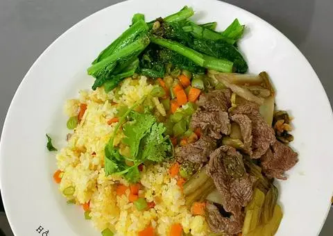 Hình ảnh Cơm xào bò