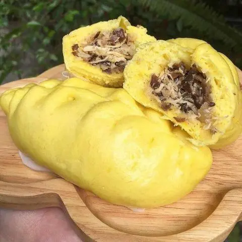 Hình ảnh Bánh bao gà xào nấm