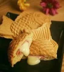 Hình ảnh Bánh cá phomai tan chảy