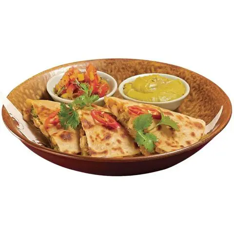 Hình ảnh Bánh Kẹp Gà Nướng Half Moon - Chicken & Brocolli Half Moon Quesadilla